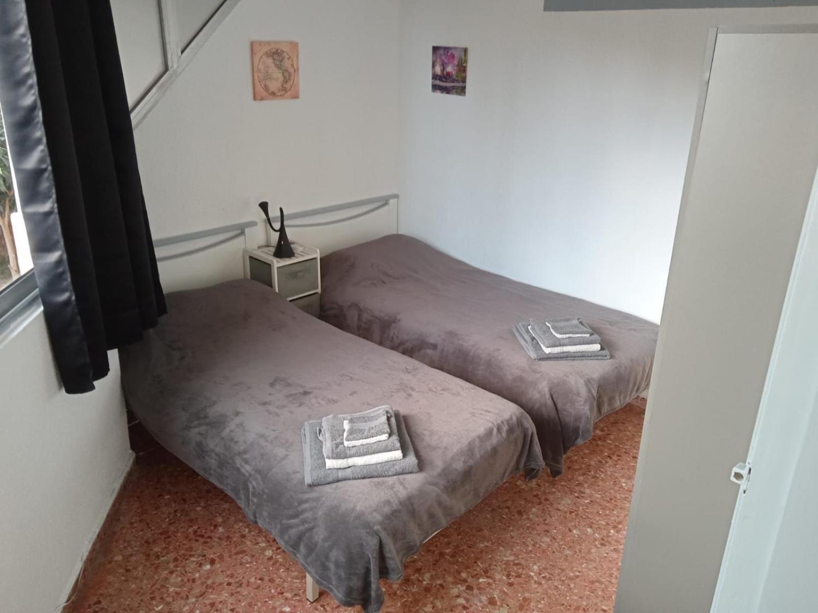 Edificio Gijon Newly Renovated Two-Bedroom Apartment Benidorm Kültér fotó