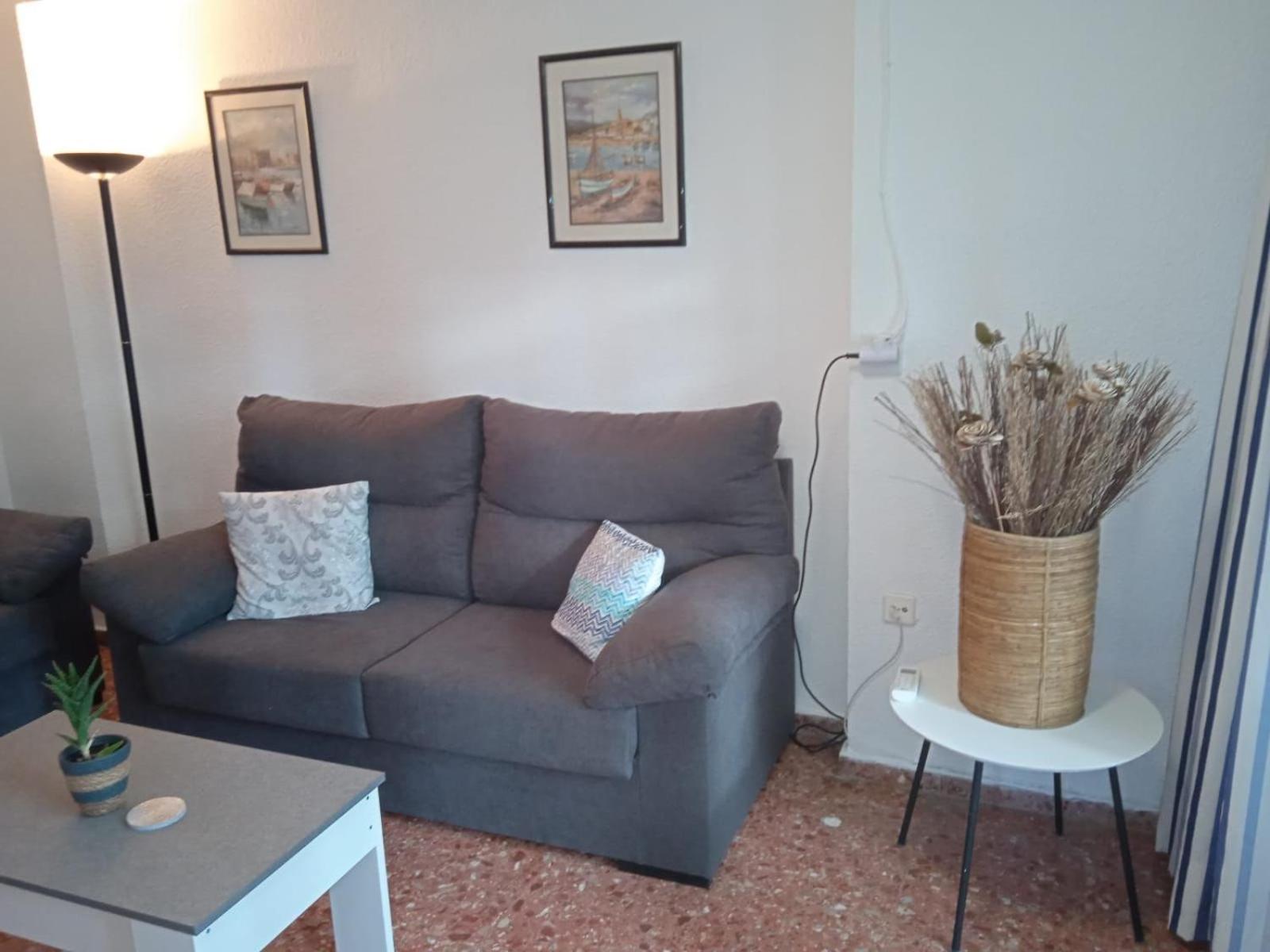 Edificio Gijon Newly Renovated Two-Bedroom Apartment Benidorm Kültér fotó